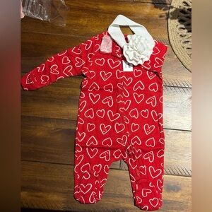 Old Navy Red and White Heart Footies
